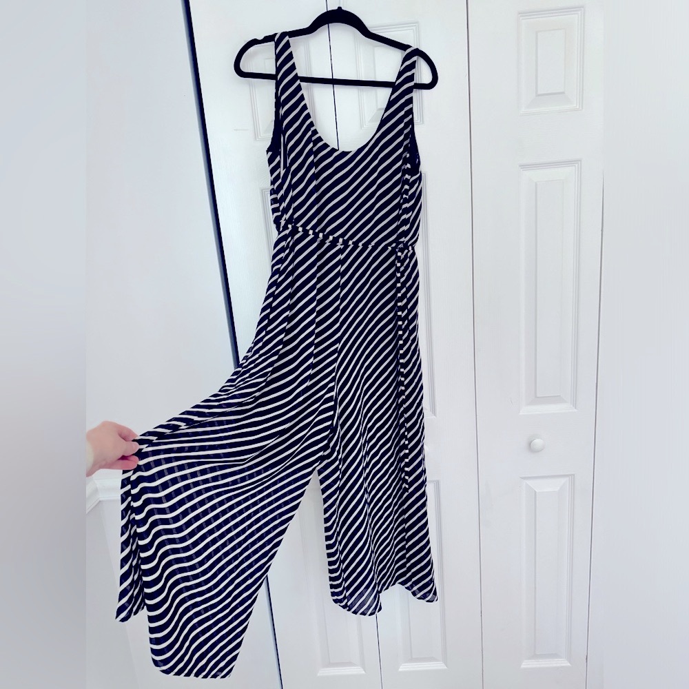 *NWT* H&M Jumpsuit